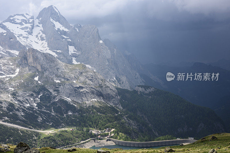 大理石，大Vernel, Fedaia湖